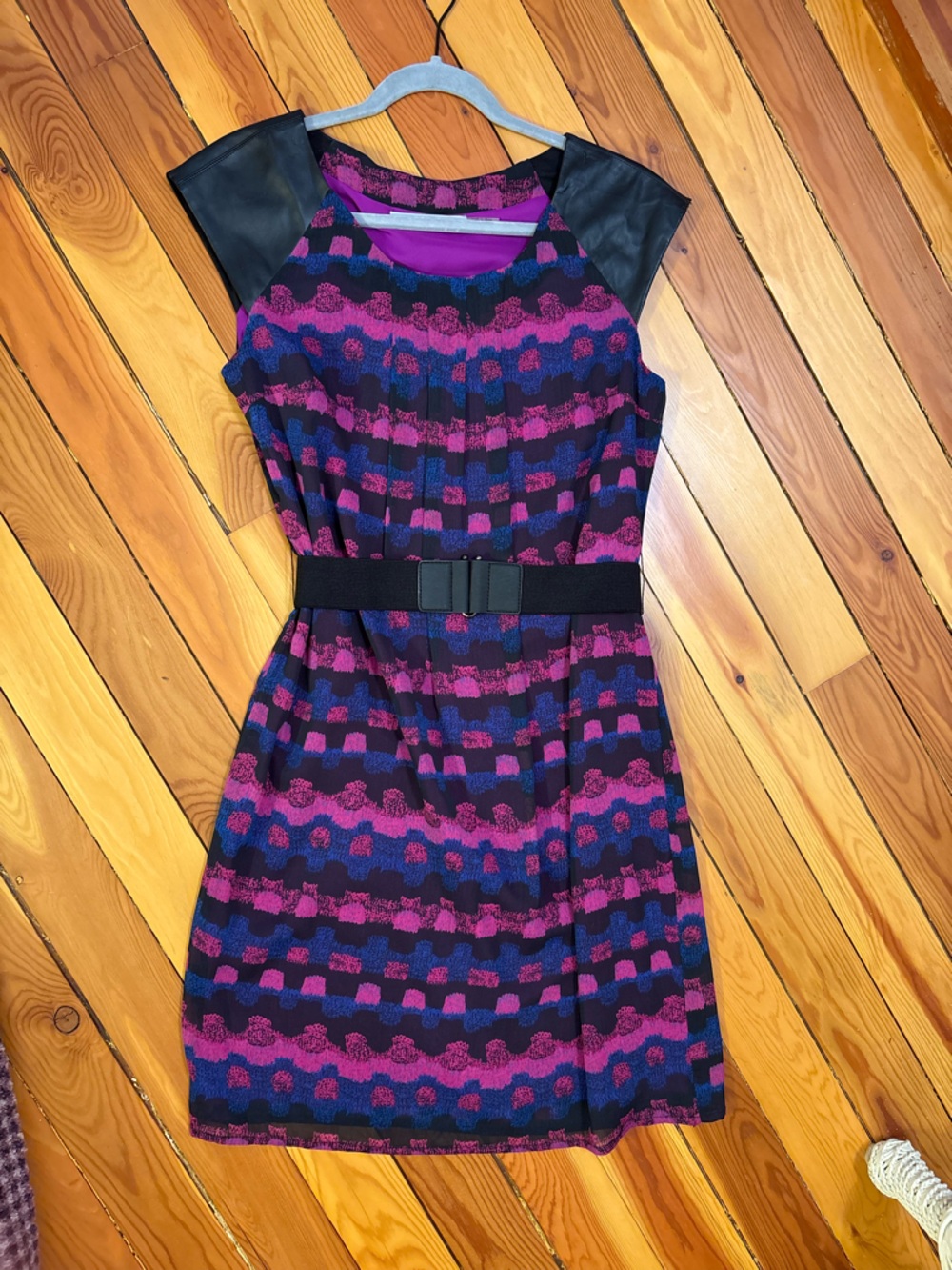 Andrew Marc 8 midi Dress, business casual, cocktail, elevated, vintage style - Picture 9 of 15